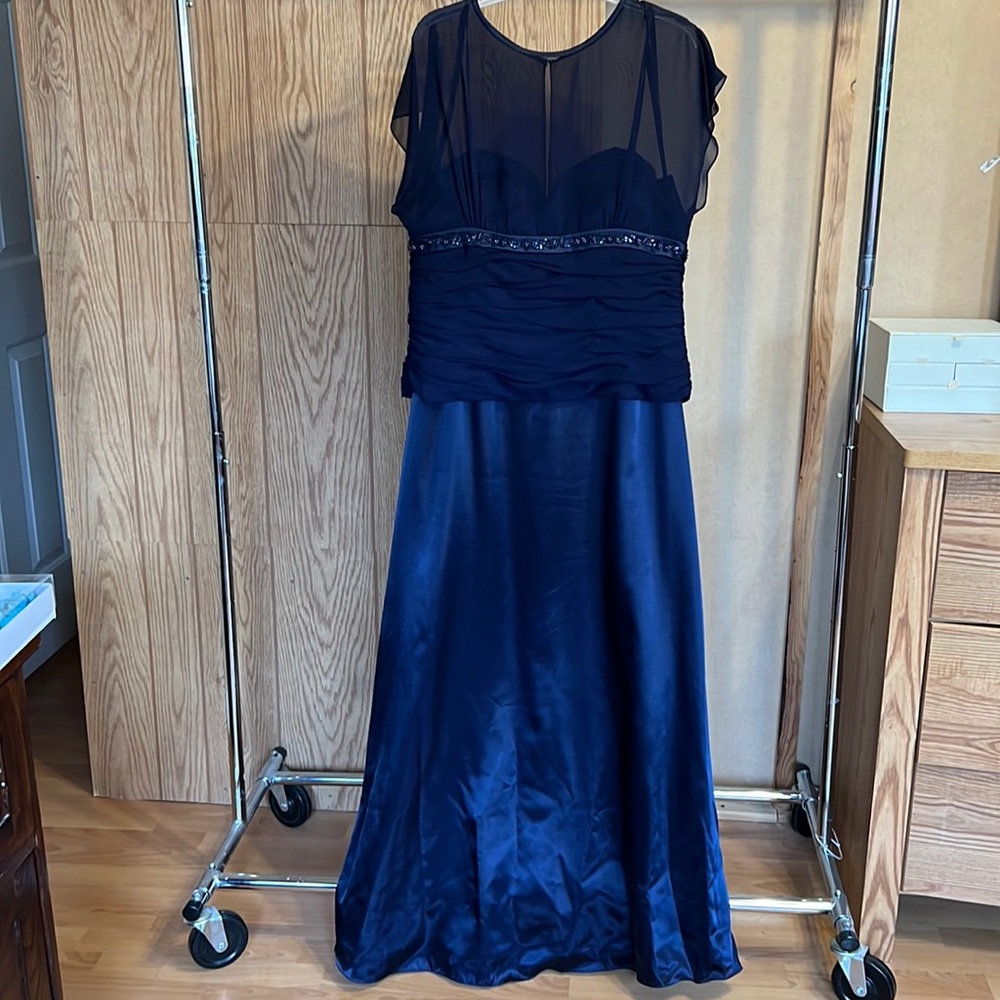 Elegant Navy Blue Evening Dress